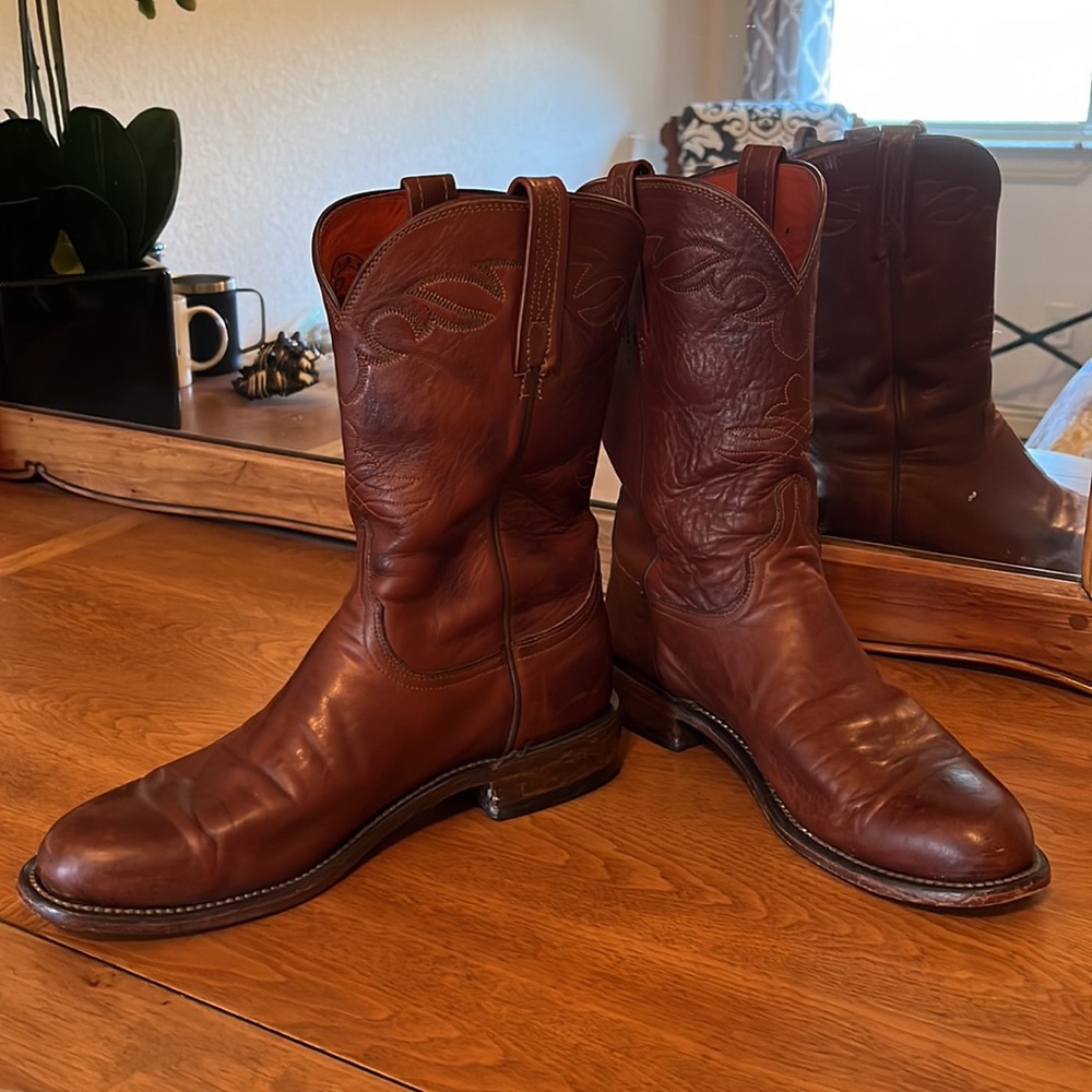 Men’s Luechese Boots - Picture 3 of 9
